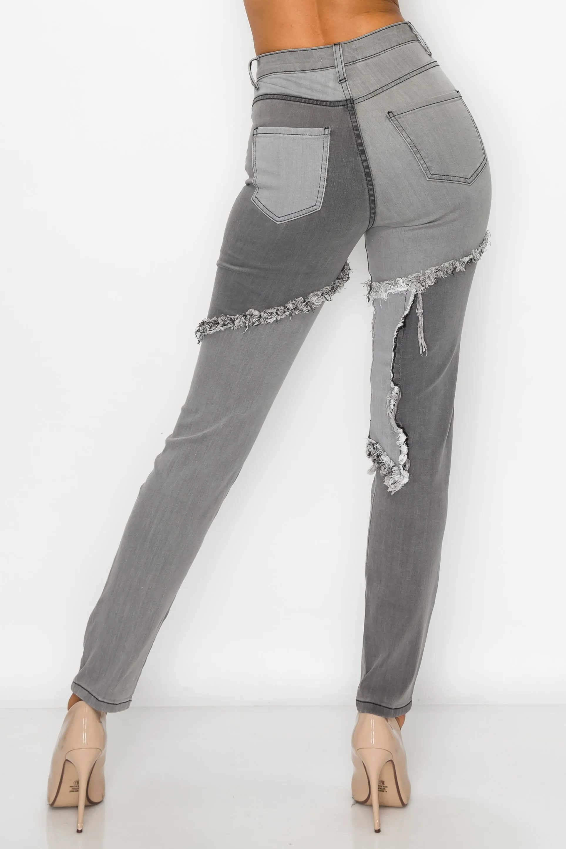 40224 Wome's High Waisted Two Tone Frayed Seam Skinny Jeans