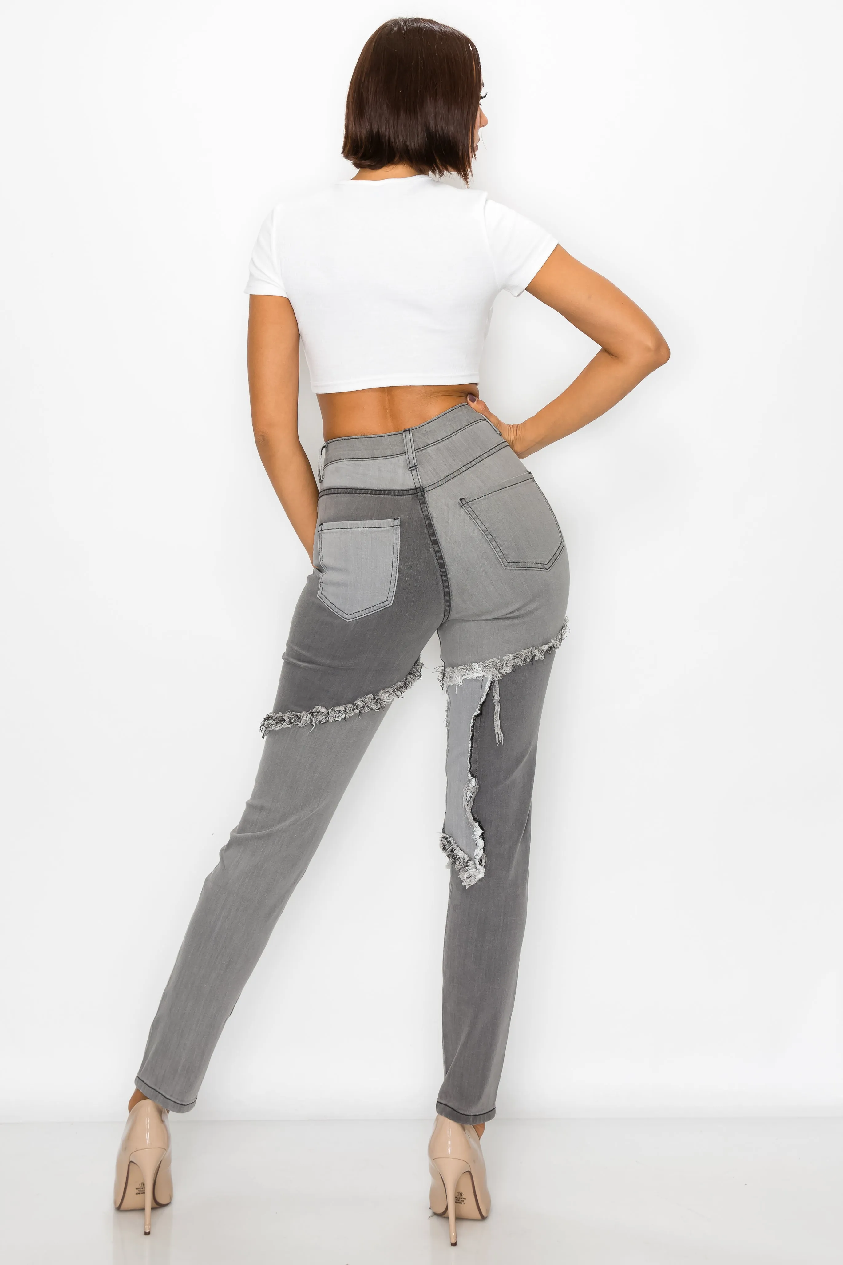 40224 Wome's High Waisted Two Tone Frayed Seam Skinny Jeans