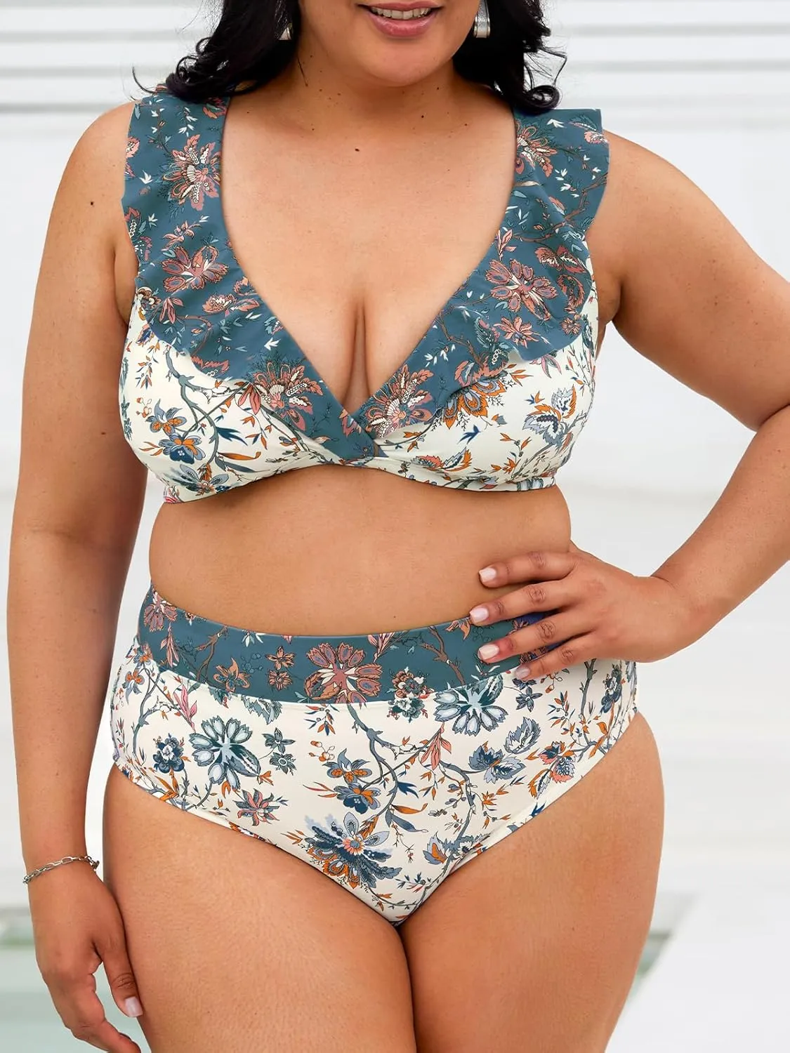 CUPSHE Women's Plus Size Swimsuit Two Piece Bathing Suit Banded High Waisted Lace-up Paisley Swimwear