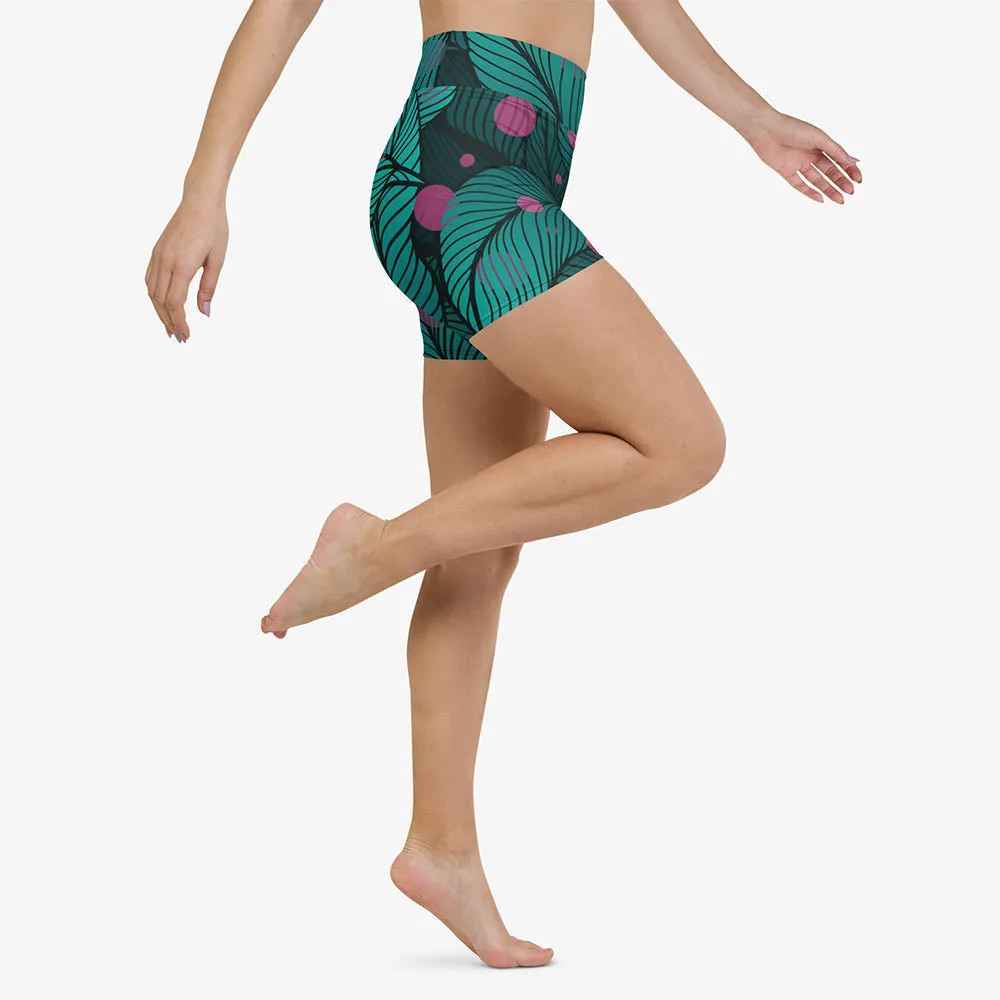 Floral Yoga Shorts "Fireflies" Green/Pink