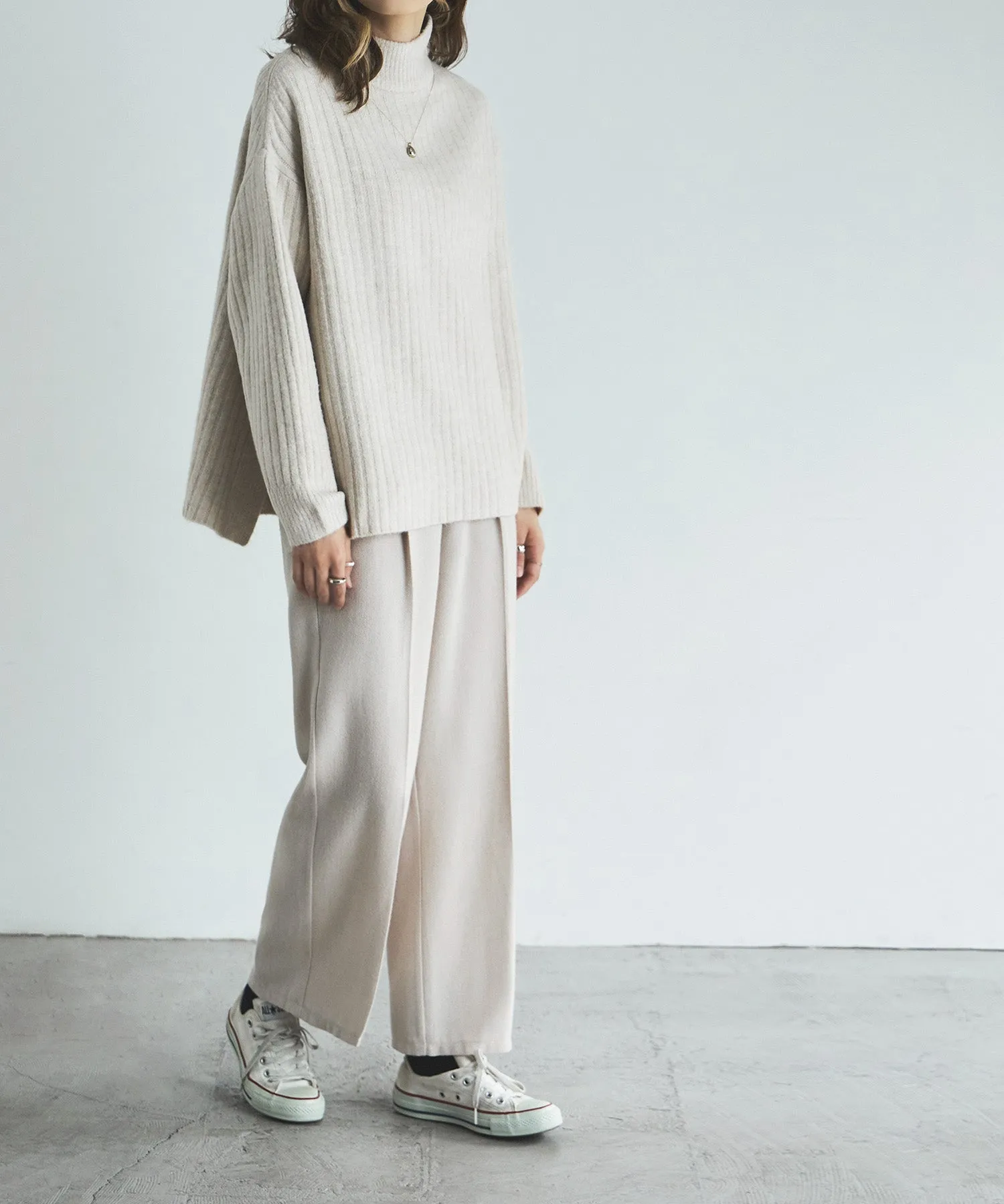 High neck wide rib knit