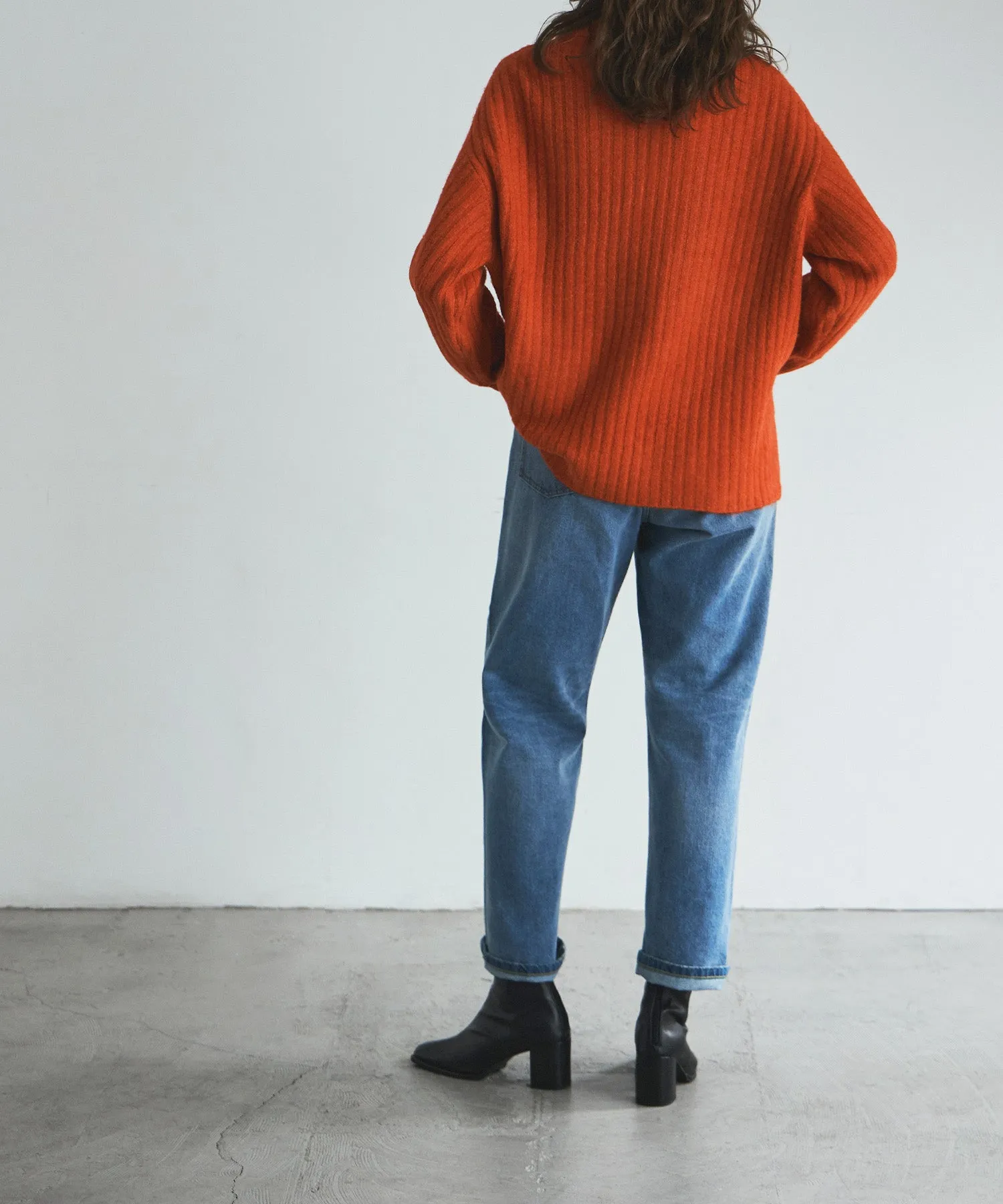 High neck wide rib knit