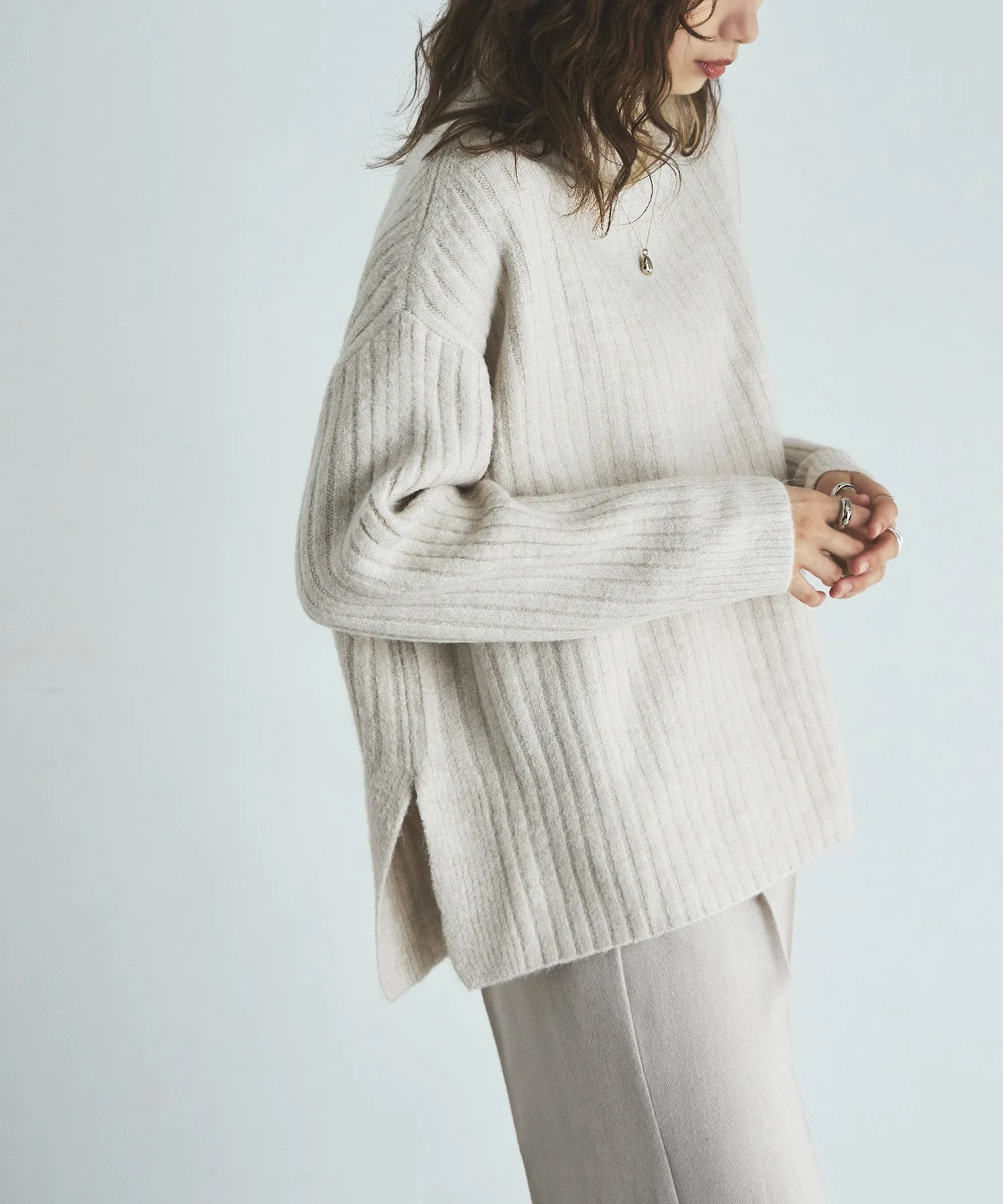 High neck wide rib knit