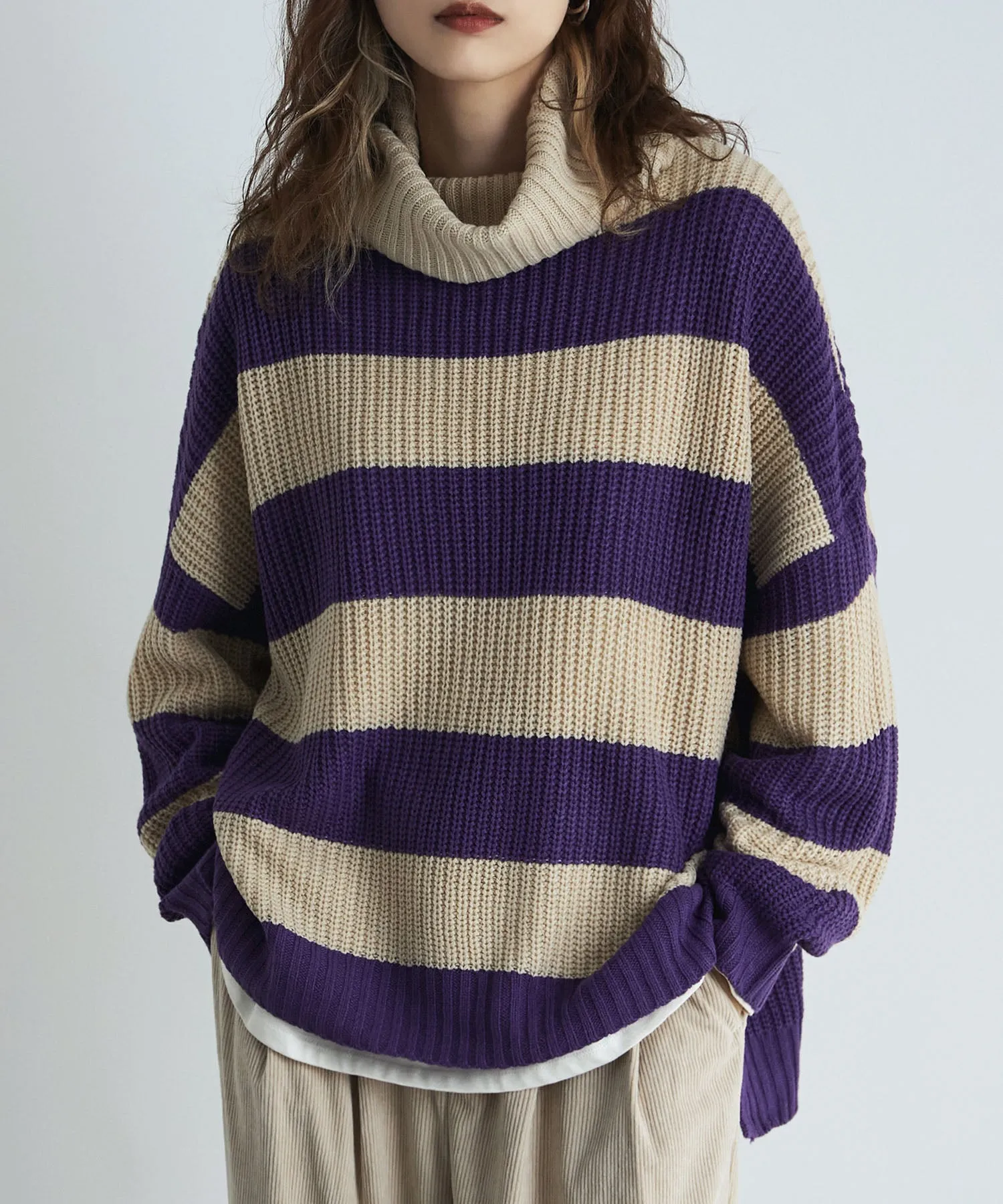 Off turtle wide border knit