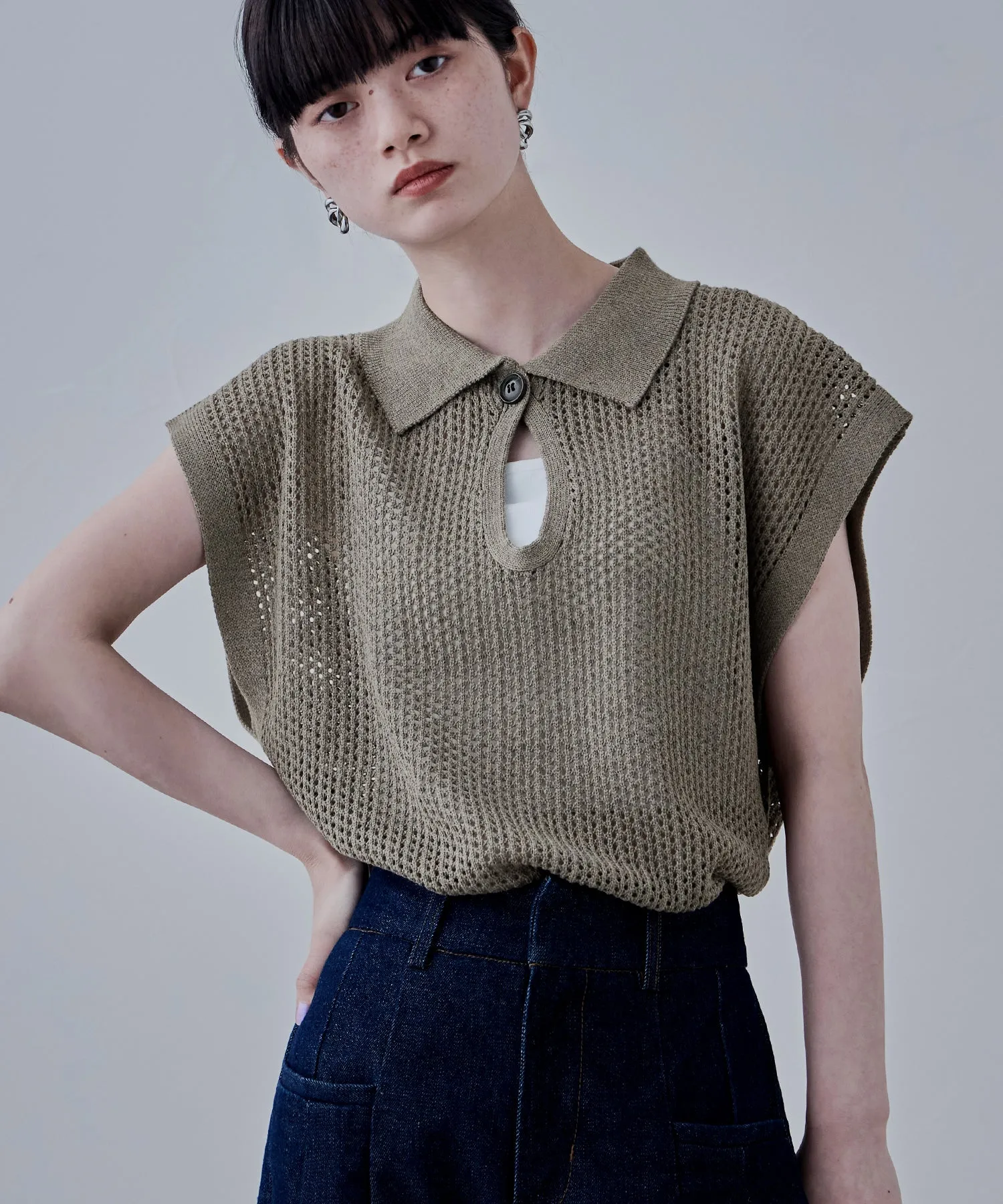 Polo collar mesh knit pullover