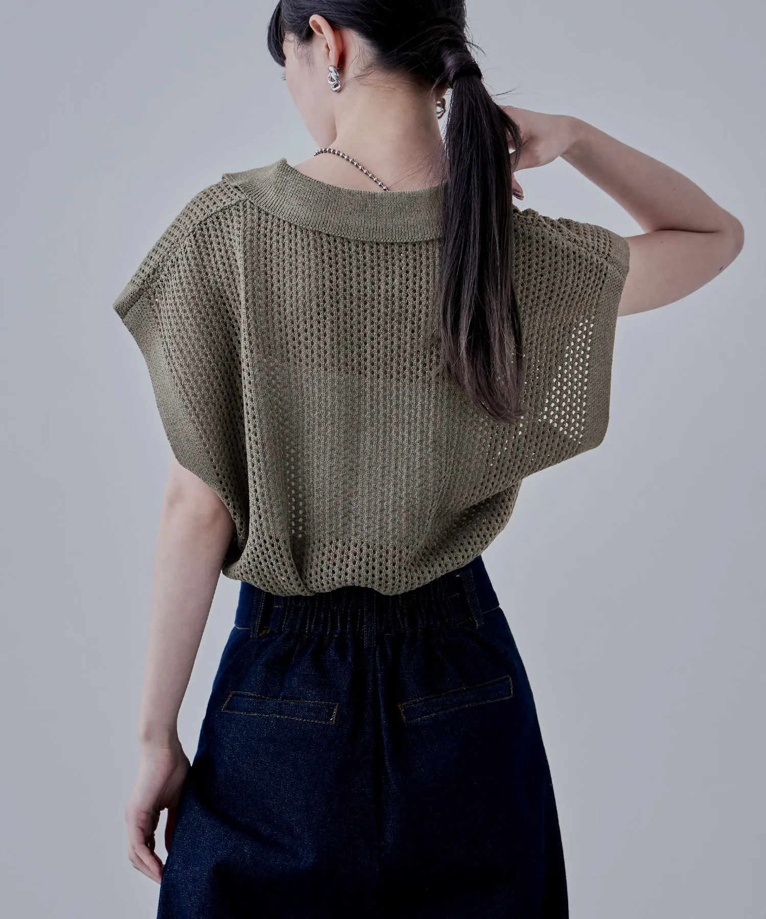 Polo collar mesh knit pullover