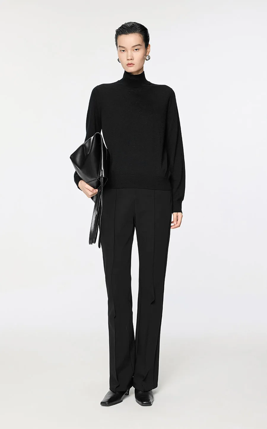 Sweater / JNBY Ultra-Fine Knit Semi-High Neck Pullover