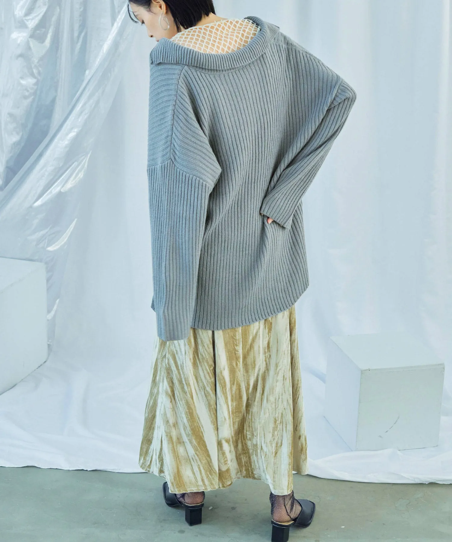 Vneck Collar Knit Pullover