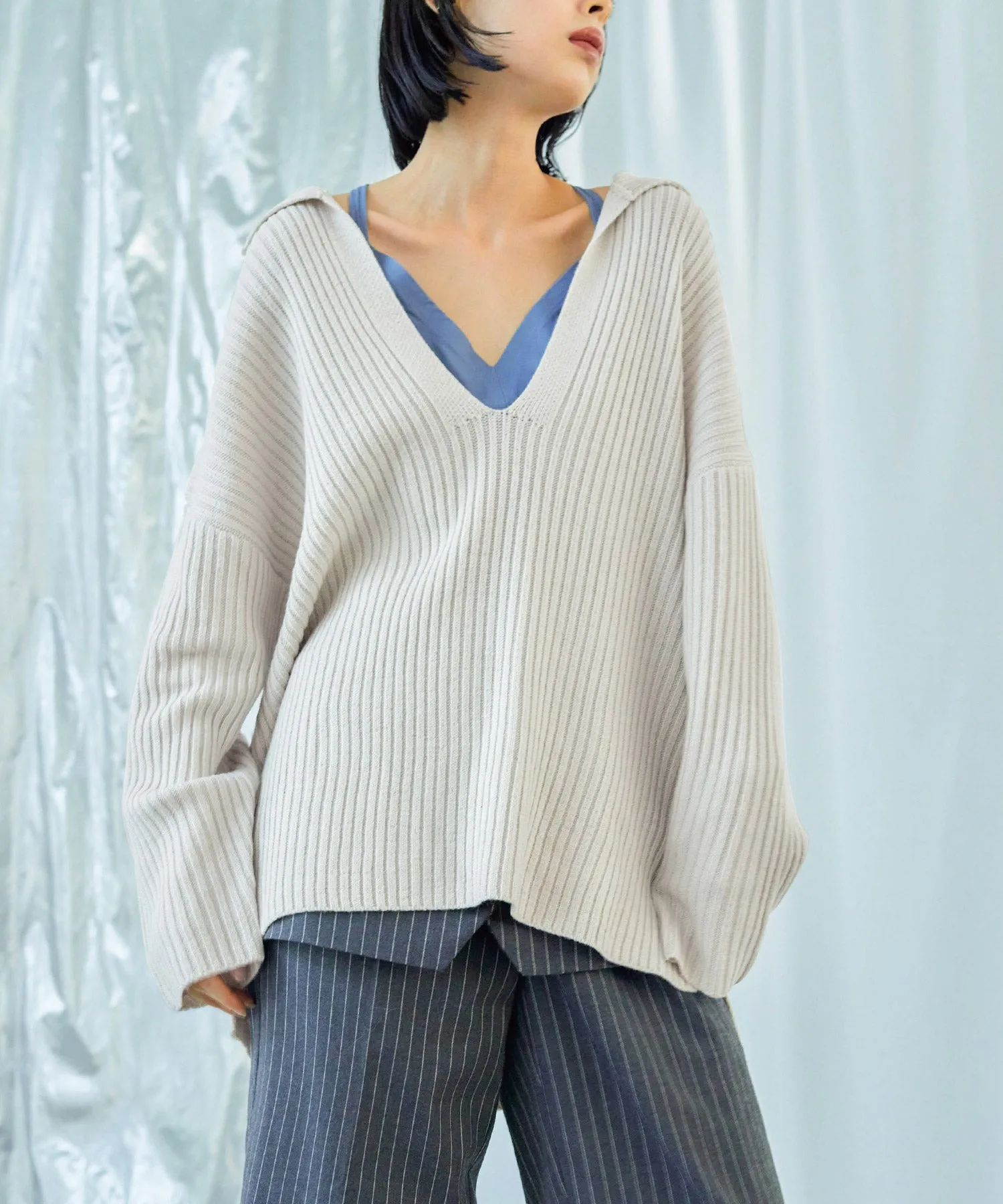 Vneck Collar Knit Pullover