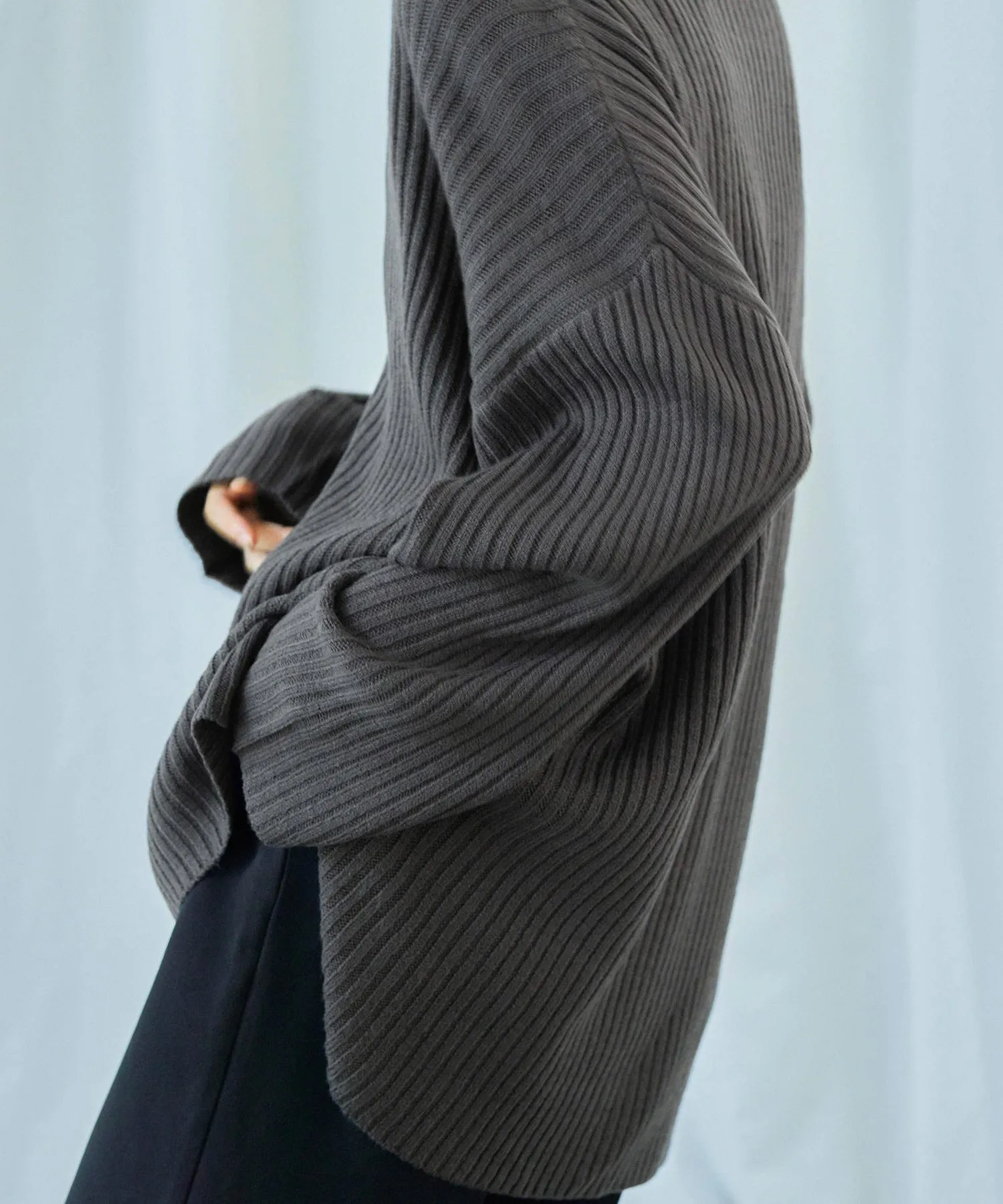 Vneck Collar Knit Pullover